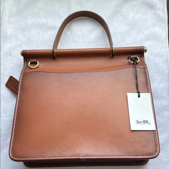 Coach Willis top handle. Tan Brown Leather Top Handle Satchel with Gold Turnlock - Picture 2 of 11